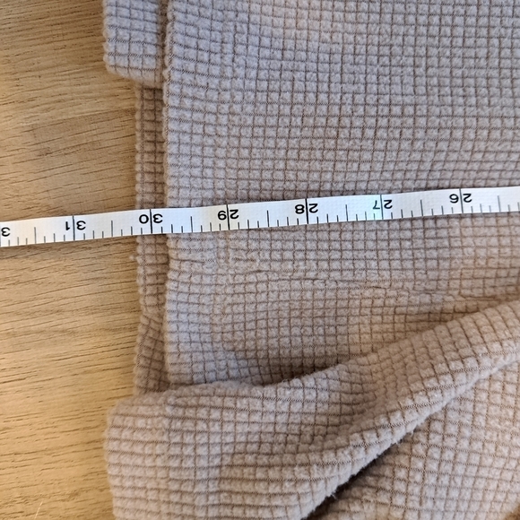 SOFT Surroundings Size M Tan Tunic Asymetrical Hem Cowl Neck Sweater  XS - Picture 8 of 8